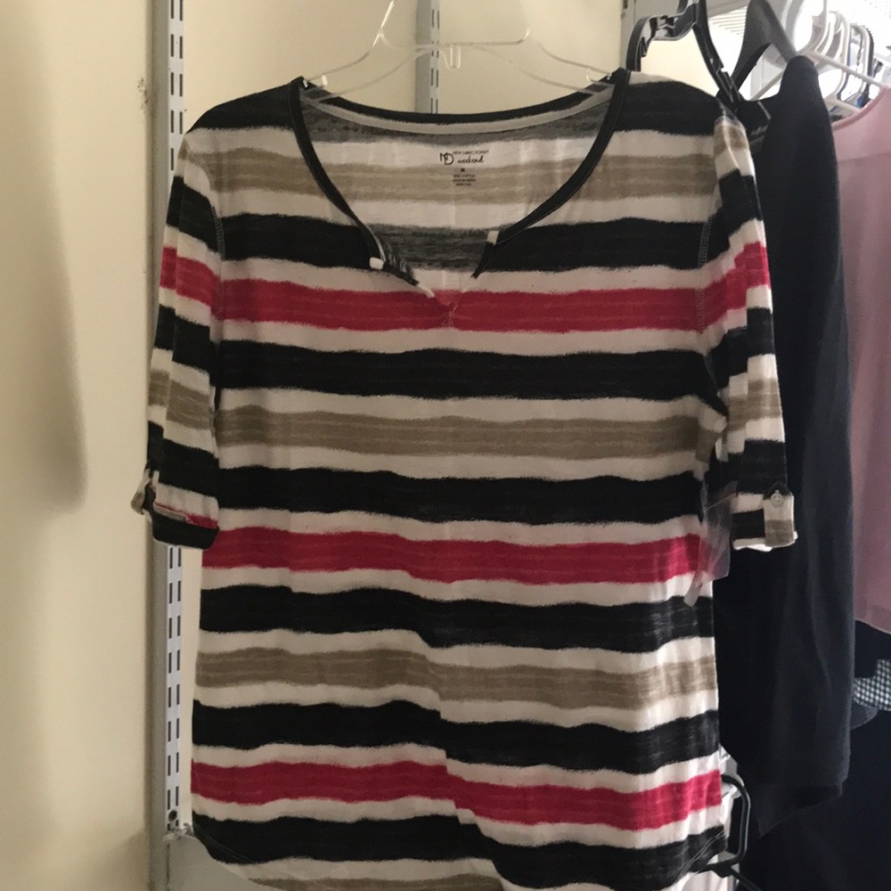 Ladies t-shirt